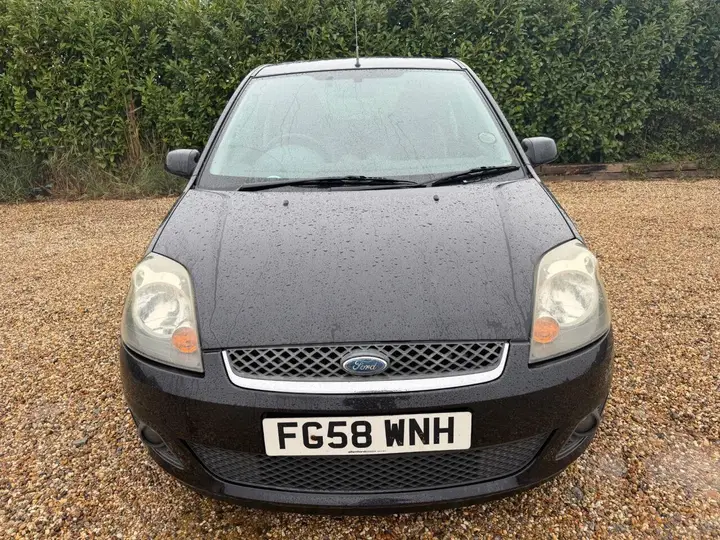 Ford Fiesta 2008 photo 4