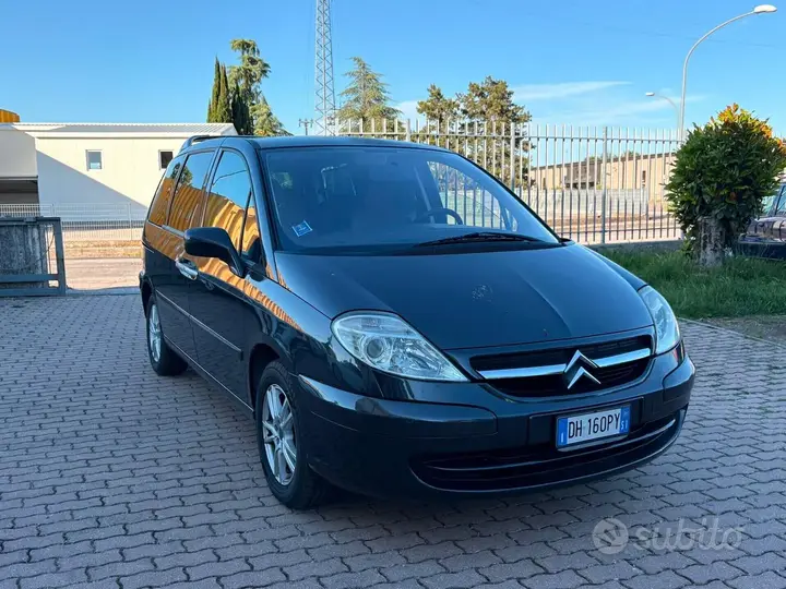 Citroen C8