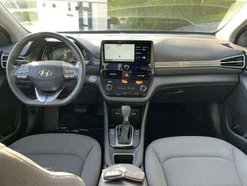 Hyundai Ioniq 2022 photo 2