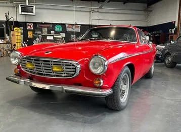 Volvo P1800S