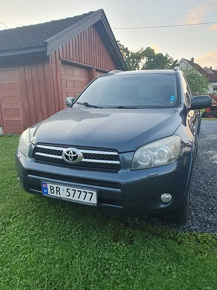 Toyota Rav4 2007 photo 3