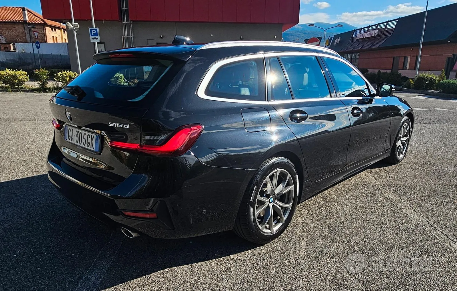 BMW 3 Series 2020 photo 4