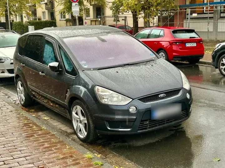 Ford S-Max