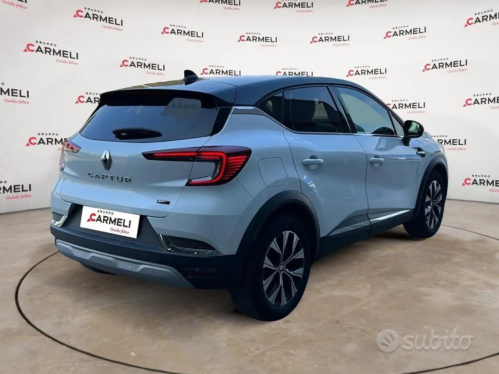 Renault Captur 2023 photo 4