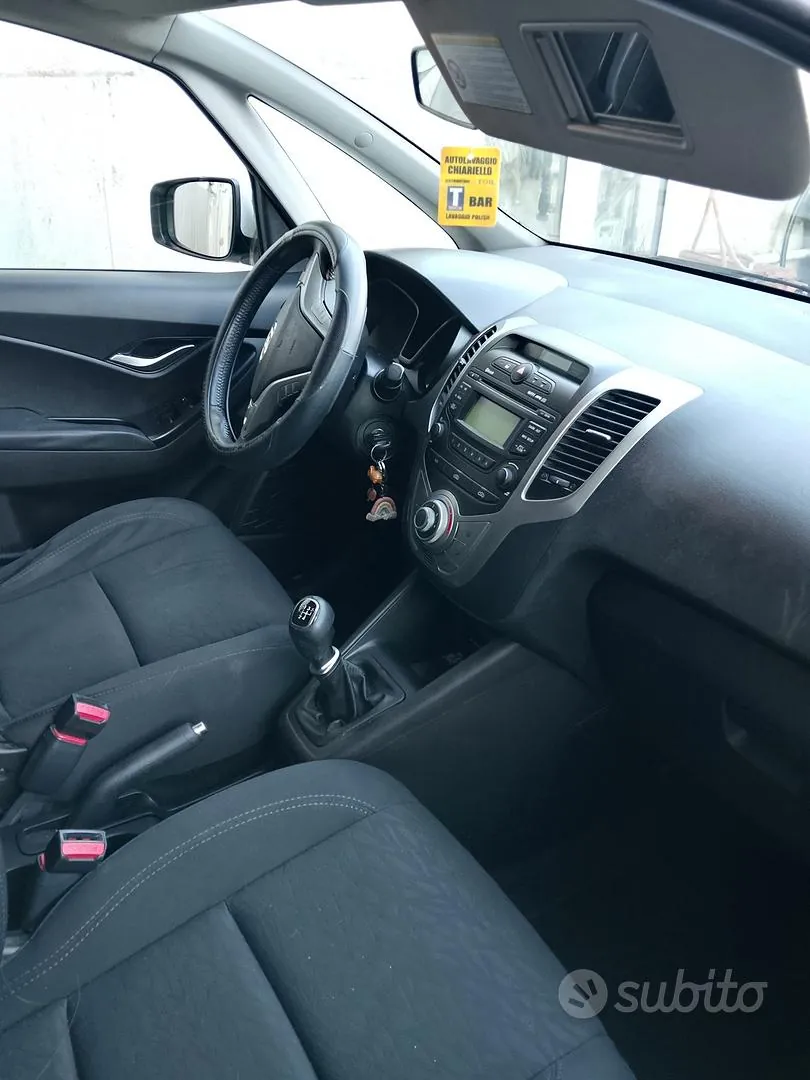 Hyundai Ix20 2012 photo 5