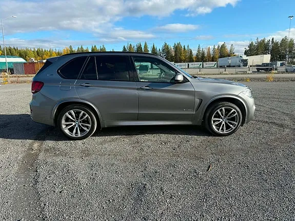 BMW X5 2018 photo 5