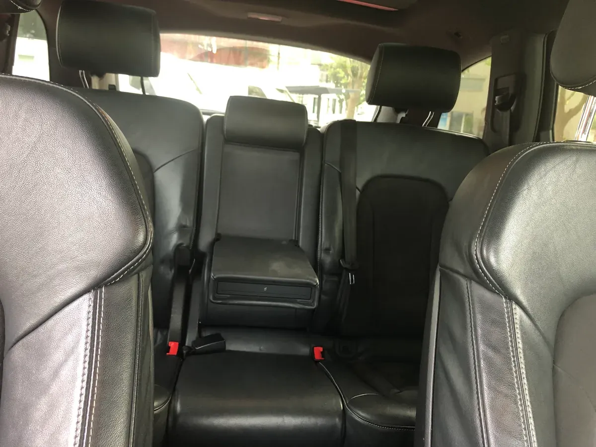 Audi Q7 2013 photo 2