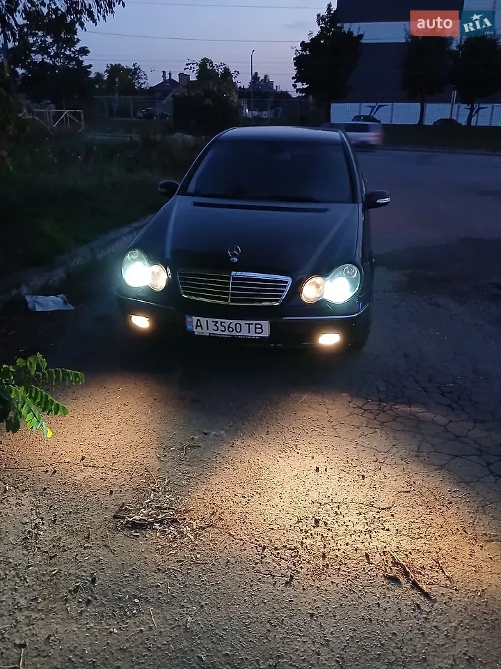 Mercedes-Benz C-Class