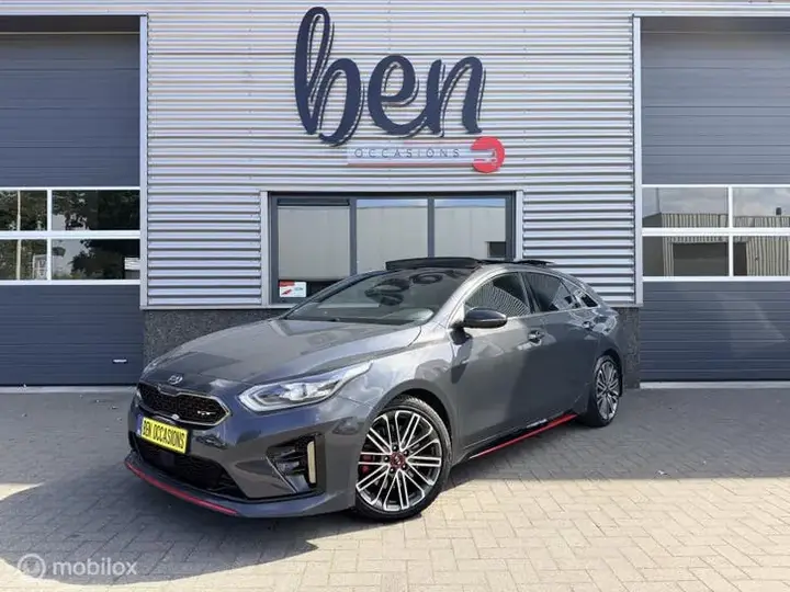 Kia Proceed