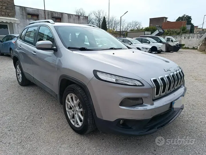 Jeep Cherokee 2015 photo 3