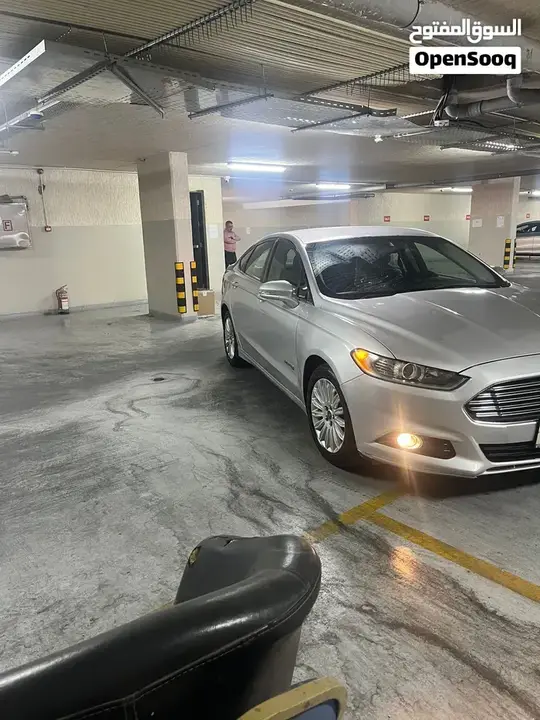 Ford Fusion 2013 photo 2