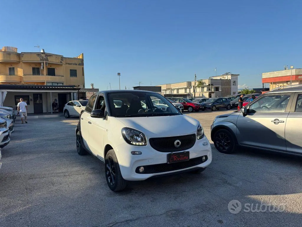 Smart Forfour 2018 photo 3