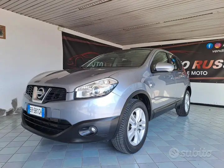 Nissan Qashqai 2013 photo 2