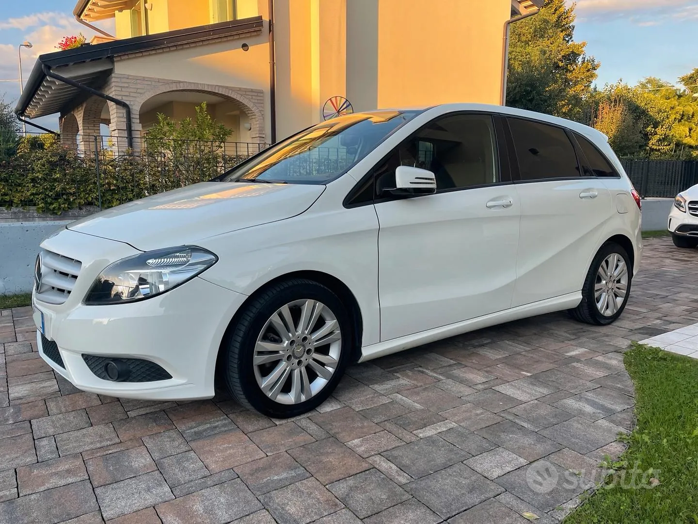 Mercedes-Benz B-Class