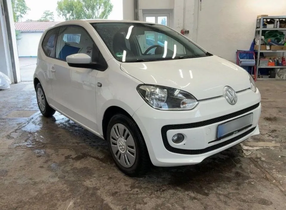 Volkswagen Up