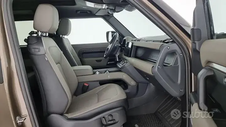 Land Rover Defender 2025 photo 3