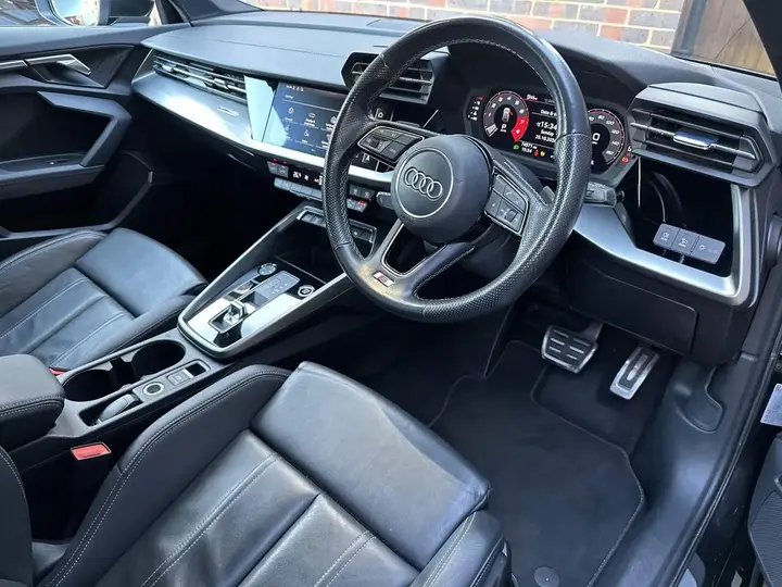 Audi A3 Sportback 2021 photo 2