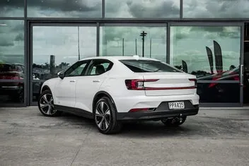 Polestar 2 2022 photo 4