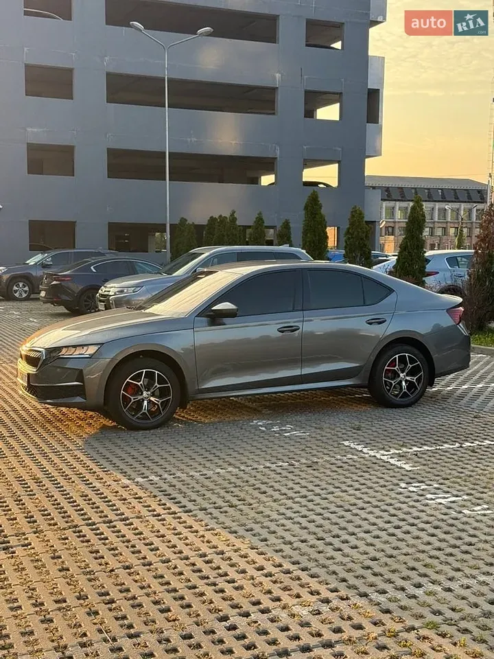 Skoda Octavia 2026 photo 2