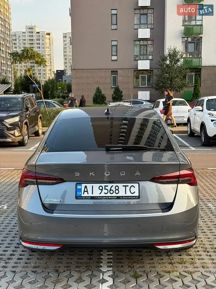 Skoda Octavia 2026 photo 4