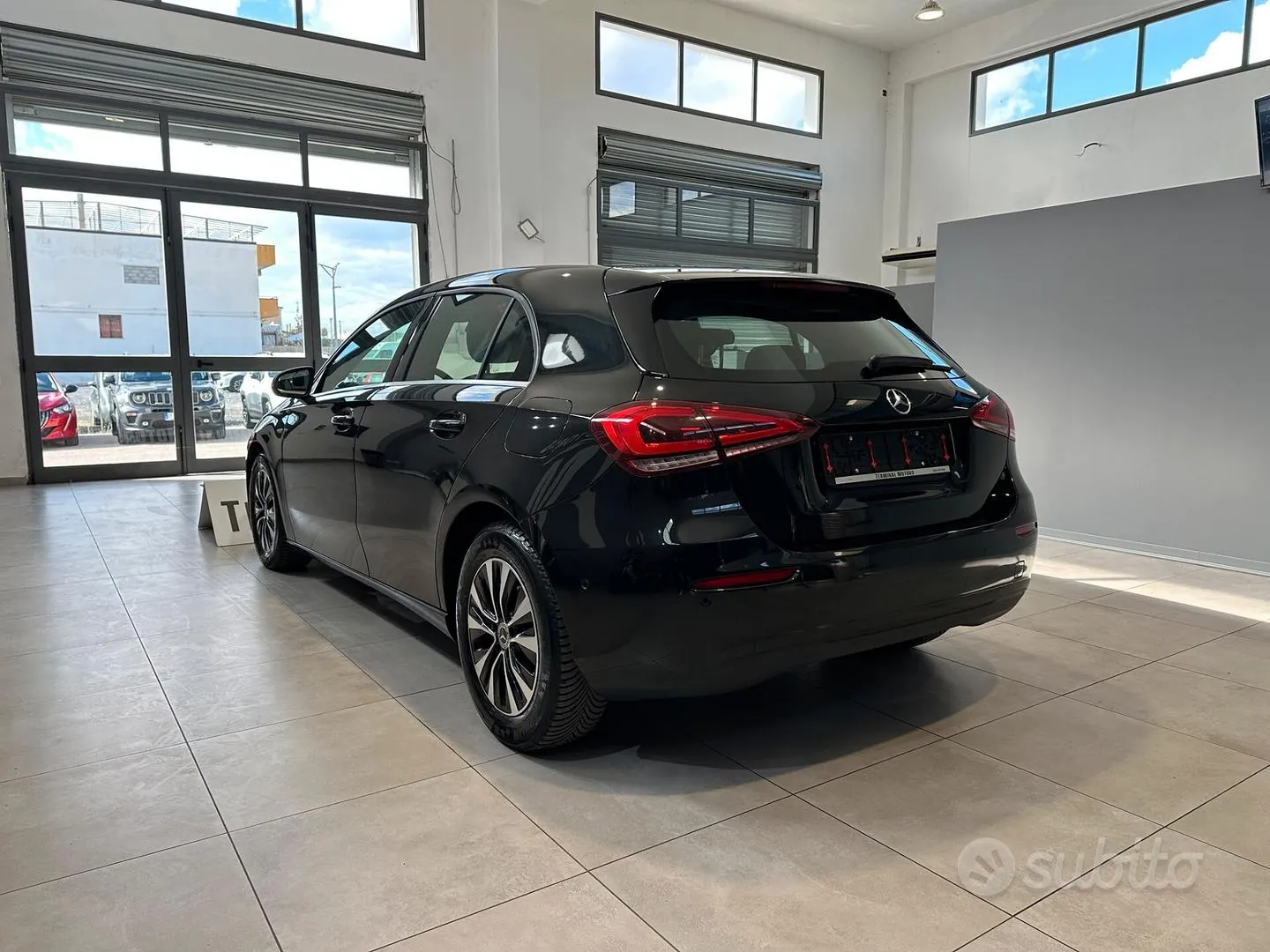 Mercedes-Benz A 180 2023 photo 5