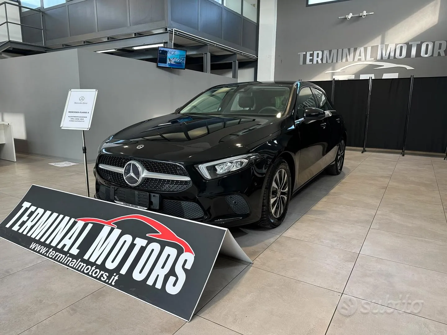 Mercedes-Benz A 180 2023 photo 3