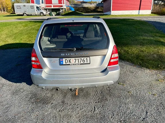 Subaru Forester 2004 photo 3