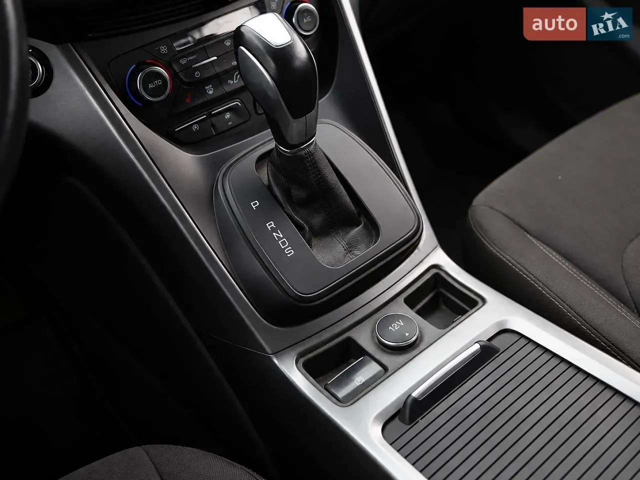 Ford Kuga 2017 photo 3