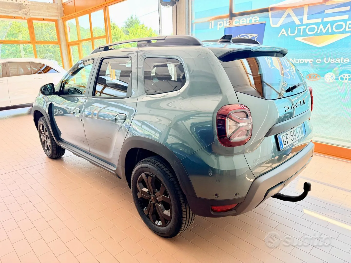 Dacia Duster 2023 photo 4