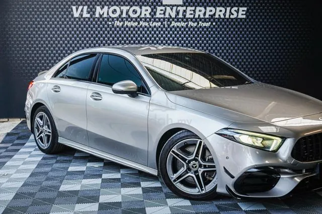 Mercedes-Benz A250