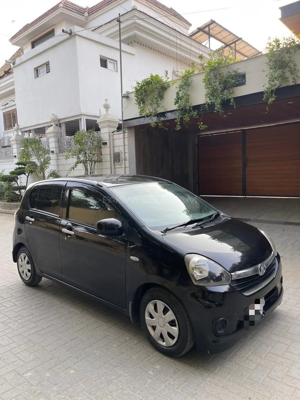 Daihatsu Mira