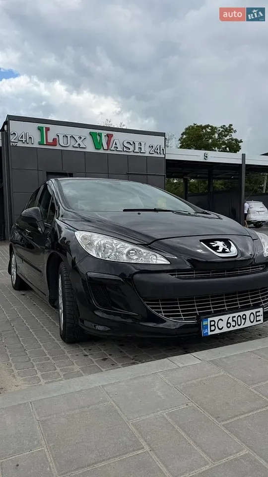 Peugeot 308