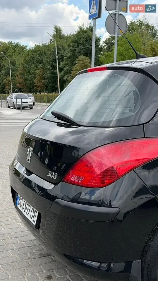 Peugeot 308 2008 photo 5