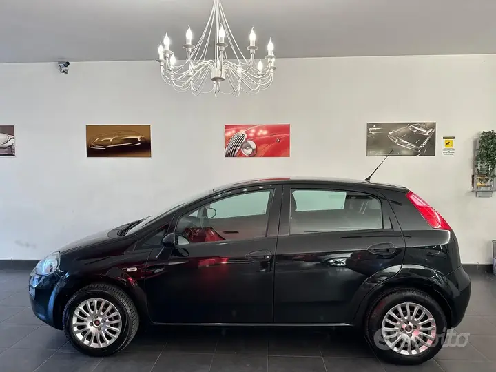 Fiat Punto 2015 photo 4