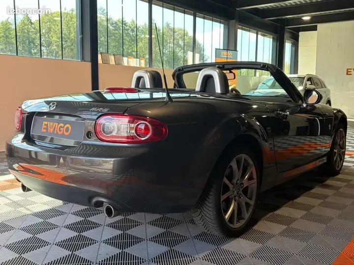 Mazda Mx-5 2015 photo 2