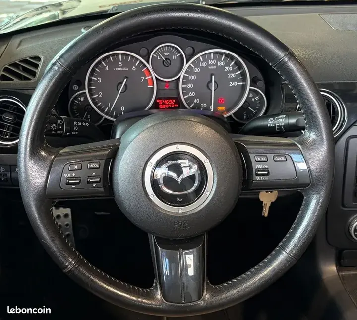 Mazda Mx-5 2015 photo 4