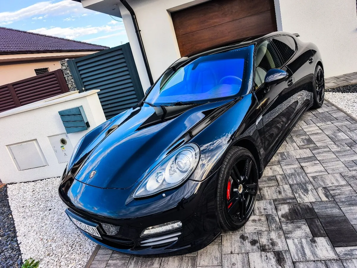 Porsche Panamera 2010 photo 5