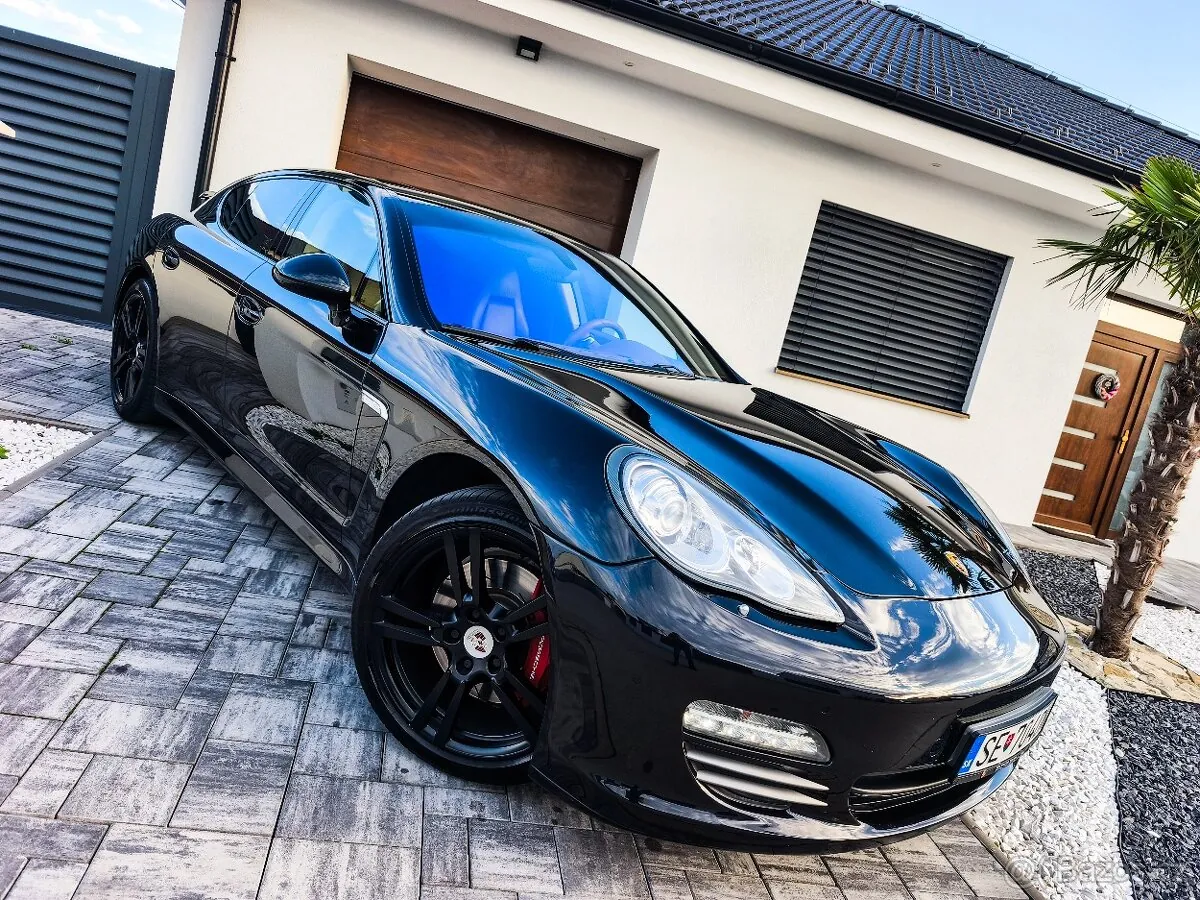 Porsche Panamera 2010 photo 4