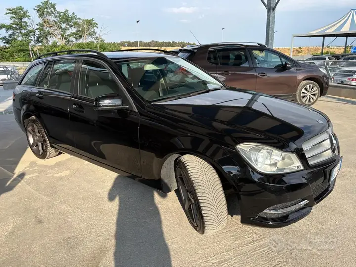 Mercedes-Benz C-Class 2014 photo 2