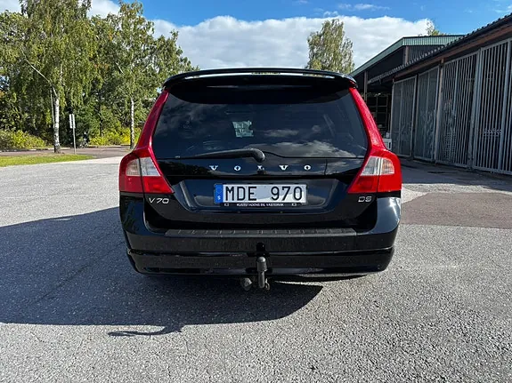Volvo V70 2012 photo 4