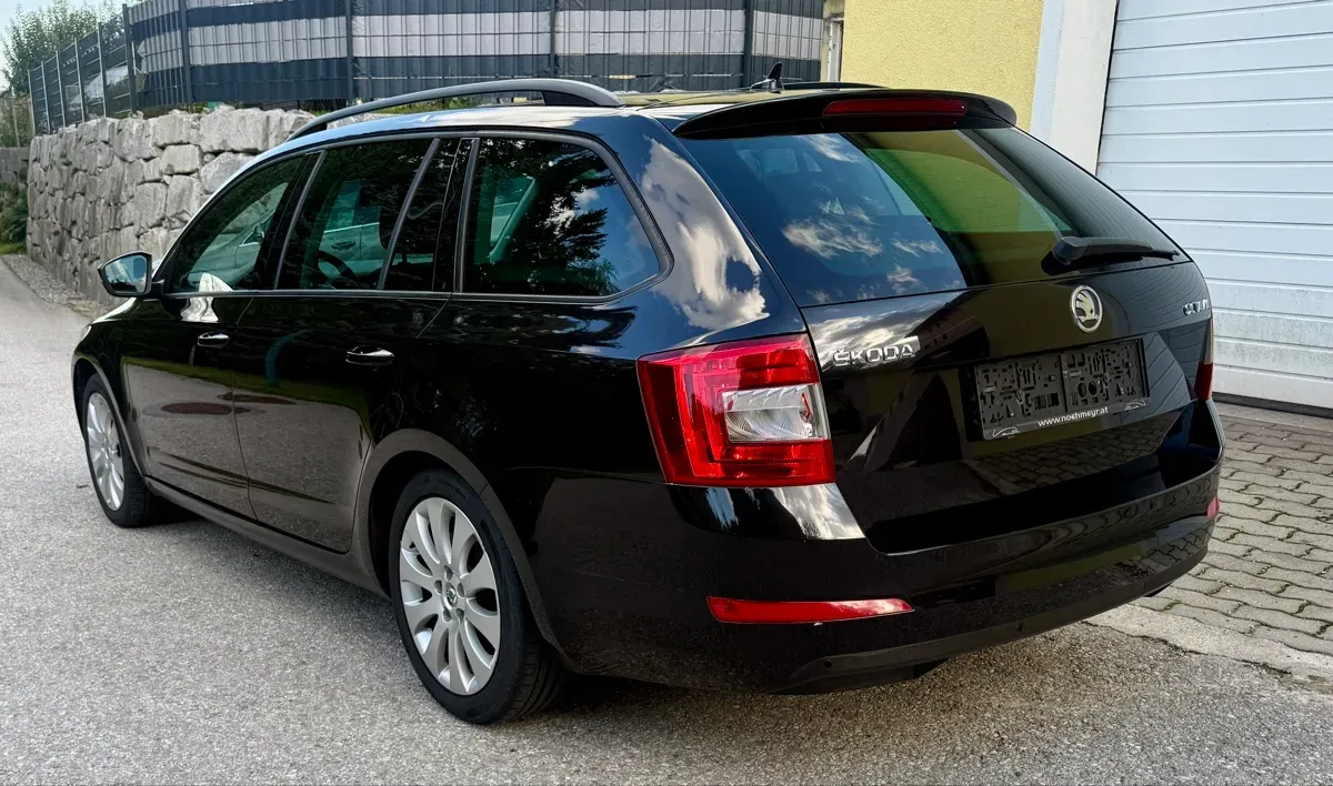 Skoda Octavia 2014 photo 3