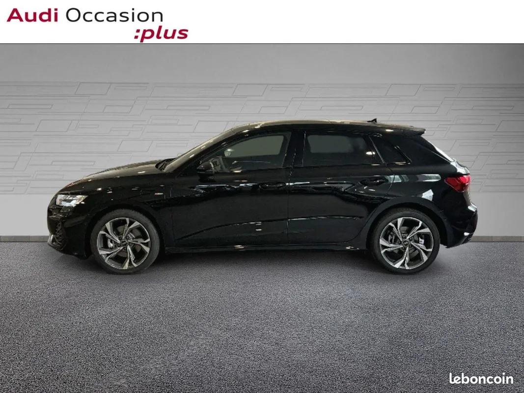 Audi A3 2026 photo 2