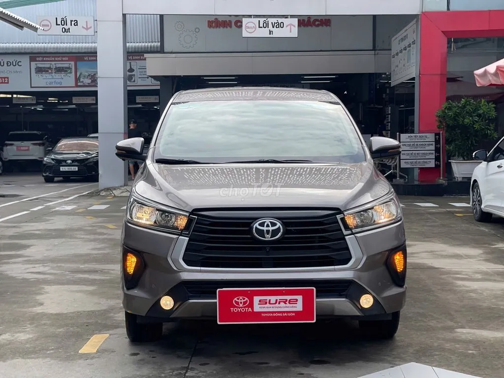 Toyota Innova 2024 photo 2