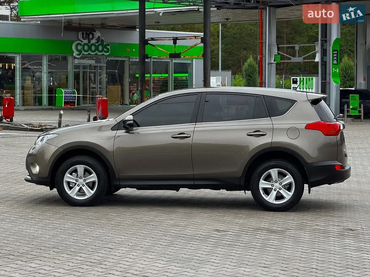 Toyota Rav4 2013 photo 5