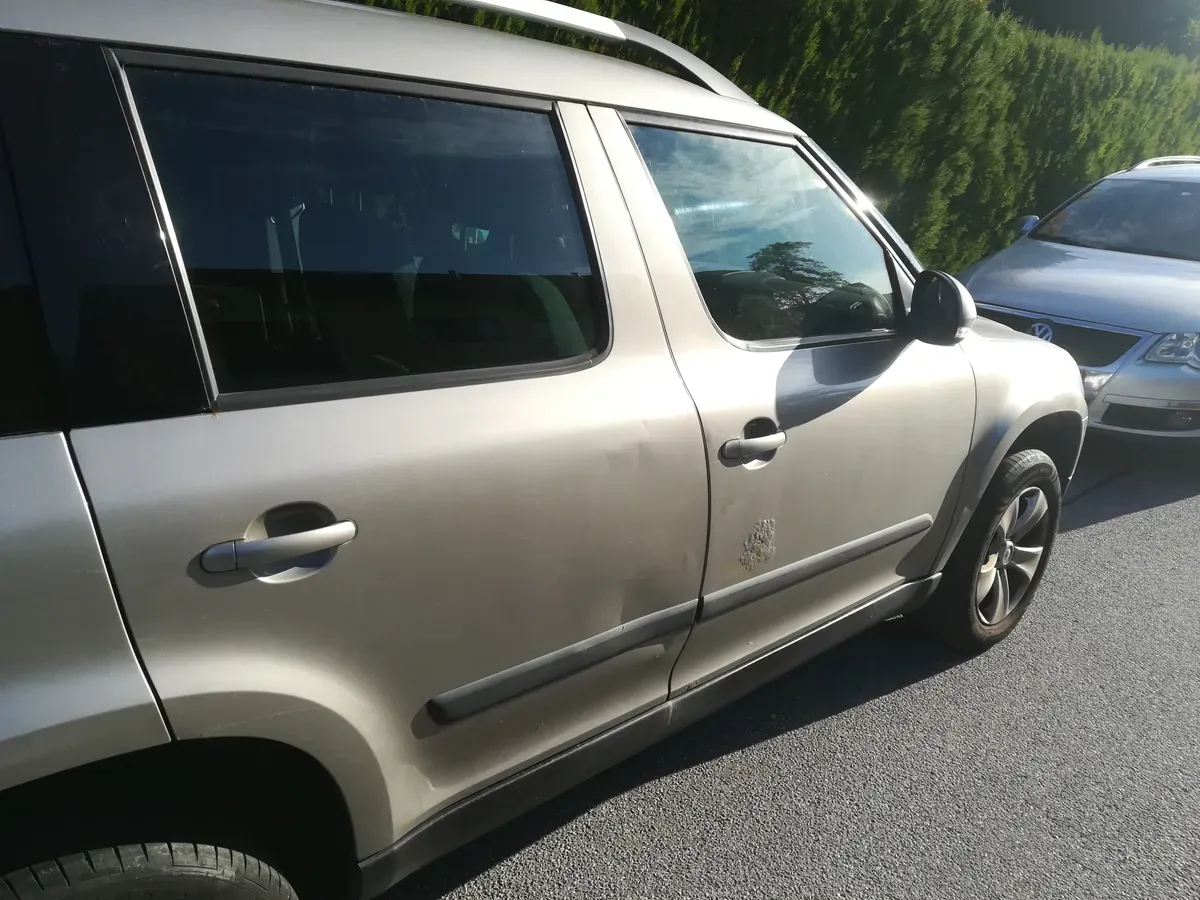 Skoda Yeti 2012 photo 3