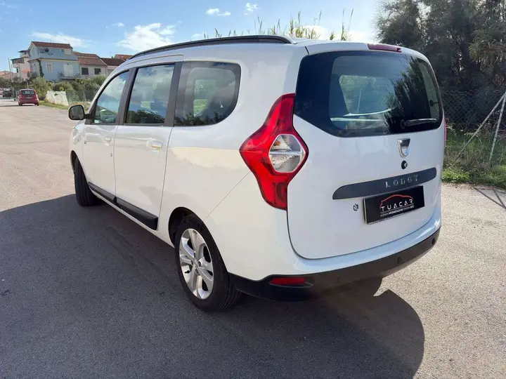 Dacia Lodgy 2016 photo 4