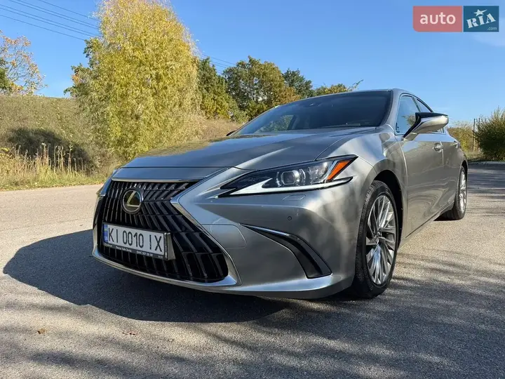 Lexus Es