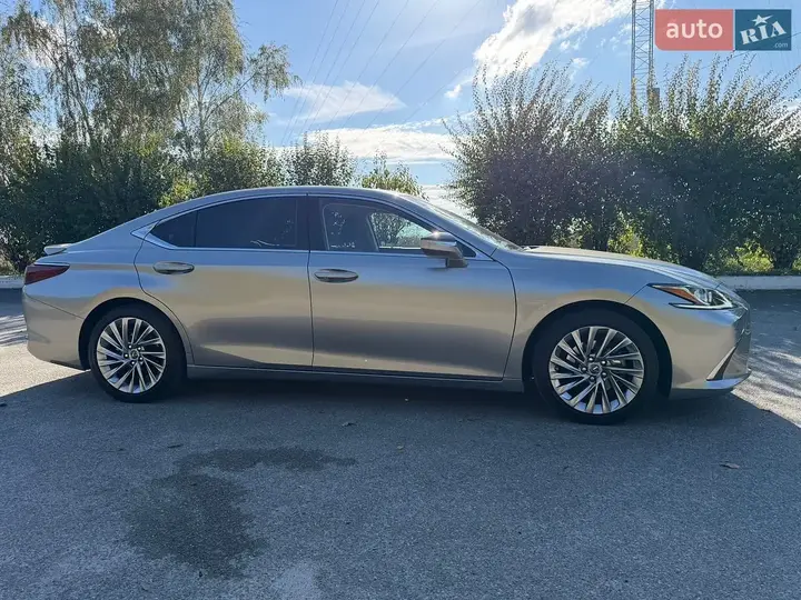 Lexus Es 2024 photo 3