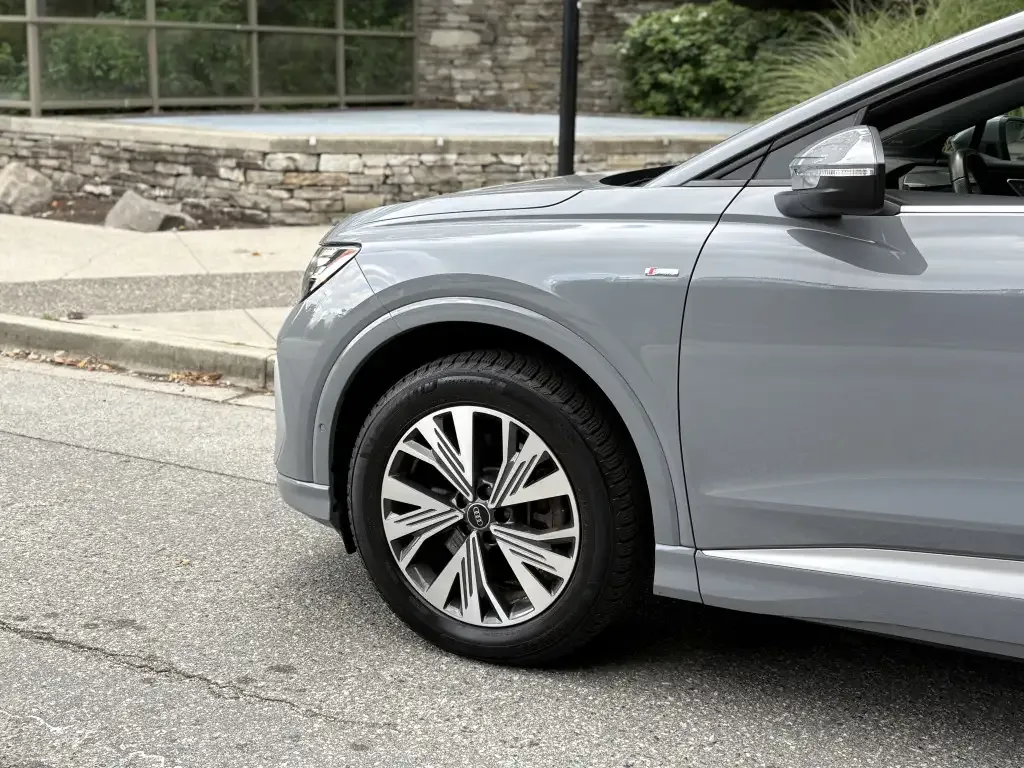 Audi Q4 E-Tron 2023 photo 5