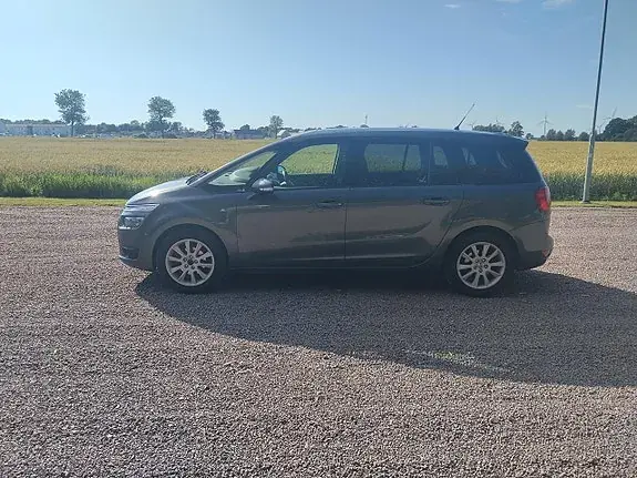 Citroen Grand C4 Picasso 2015 photo 2